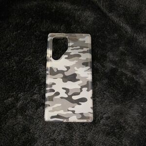 Velvet Caviar Camouflage Phone Case - Clear, White and Gray